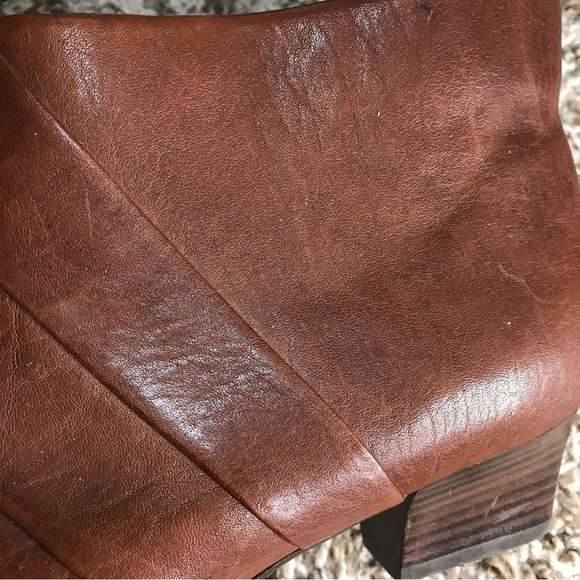 Sofft Racheal leather ankle booties in cognac brown 8M - Picture 7 of 11